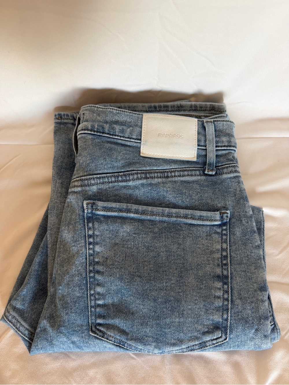 Express Women’s Light Blue High-Rise Jeans